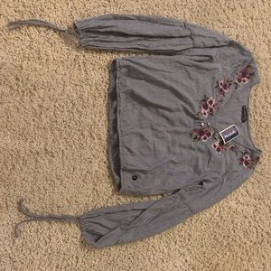 Abercrombie embroidered blouse